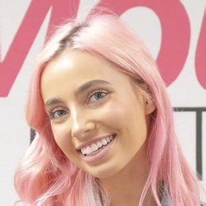 lexi hensler age|Lexi Hensler – Bio, Facts, Family Life of the YouTuber